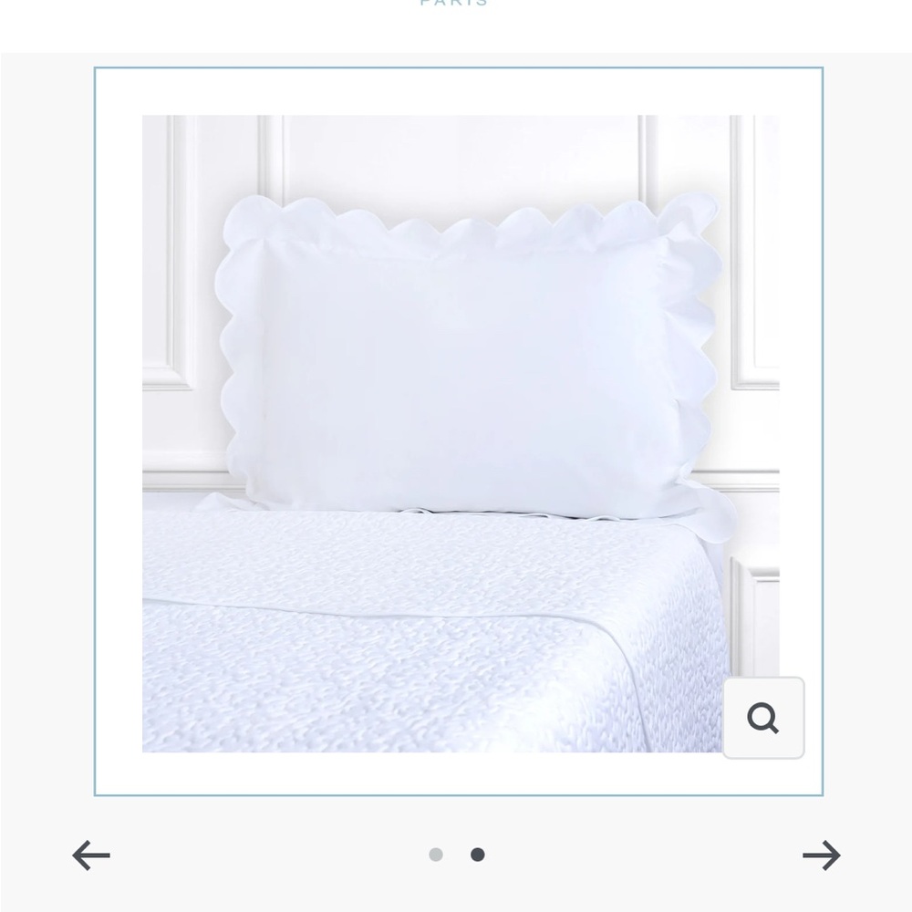 D. Porthault cream Scalloped coverlet. New. King size